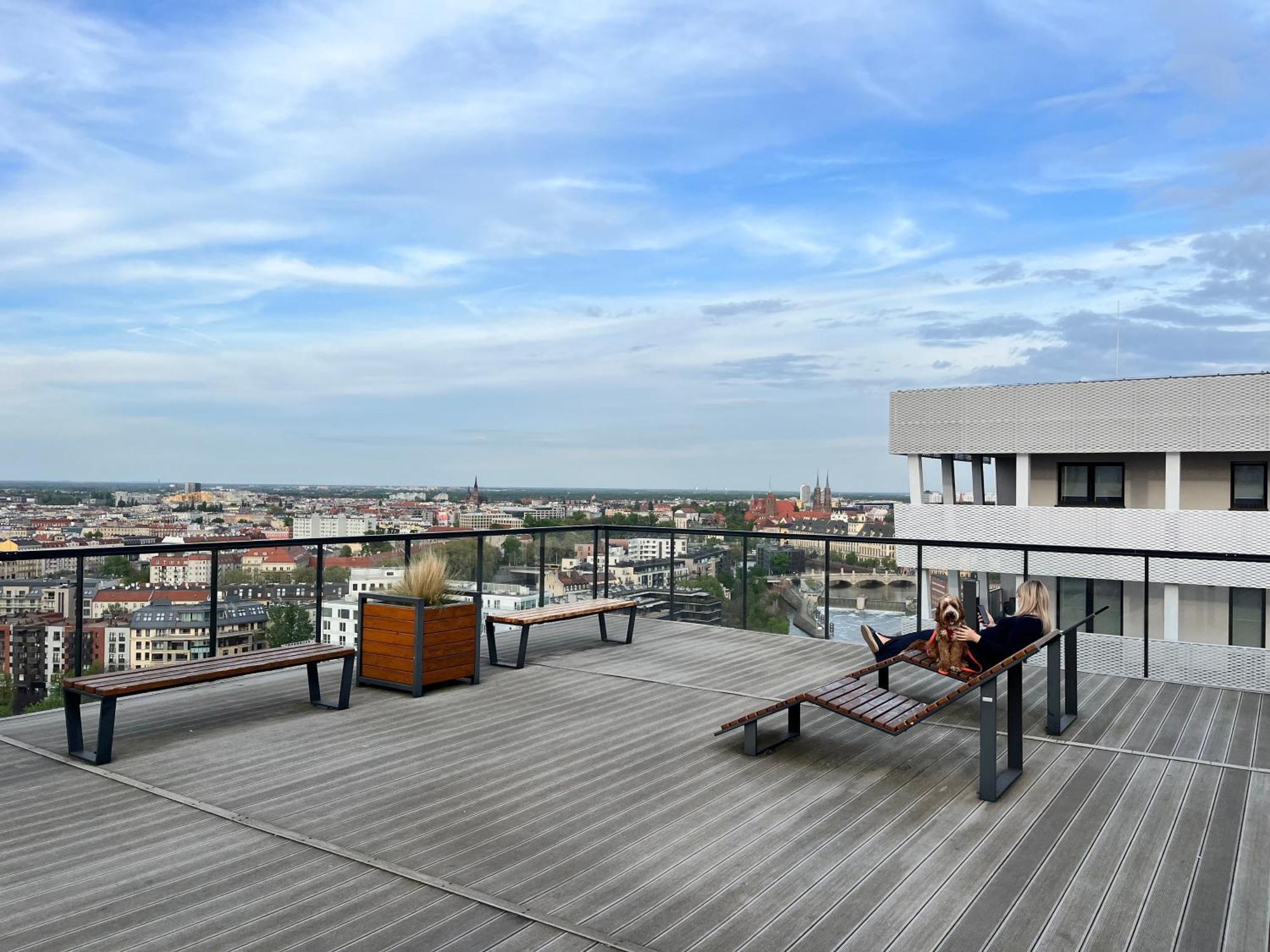 Family House By The River Odra -Panoramic Terrace - 3Room Apartment With 2 Separate Bedrooms And 2 Balconies By Wroapart-Pl- Perfect For Family & Business Stays Wroclaw Ngoại thất bức ảnh