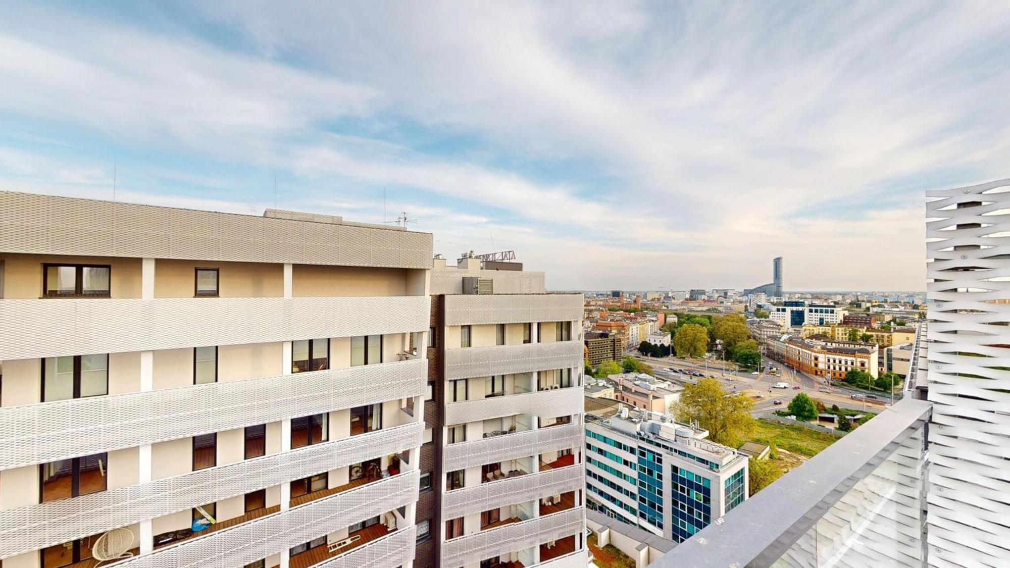 Family House By The River Odra -Panoramic Terrace - 3Room Apartment With 2 Separate Bedrooms And 2 Balconies By Wroapart-Pl- Perfect For Family & Business Stays Wroclaw Ngoại thất bức ảnh