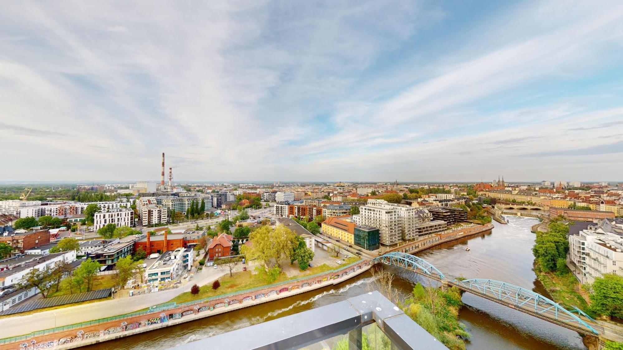 Family House By The River Odra -Panoramic Terrace - 3Room Apartment With 2 Separate Bedrooms And 2 Balconies By Wroapart-Pl- Perfect For Family & Business Stays Wroclaw Ngoại thất bức ảnh