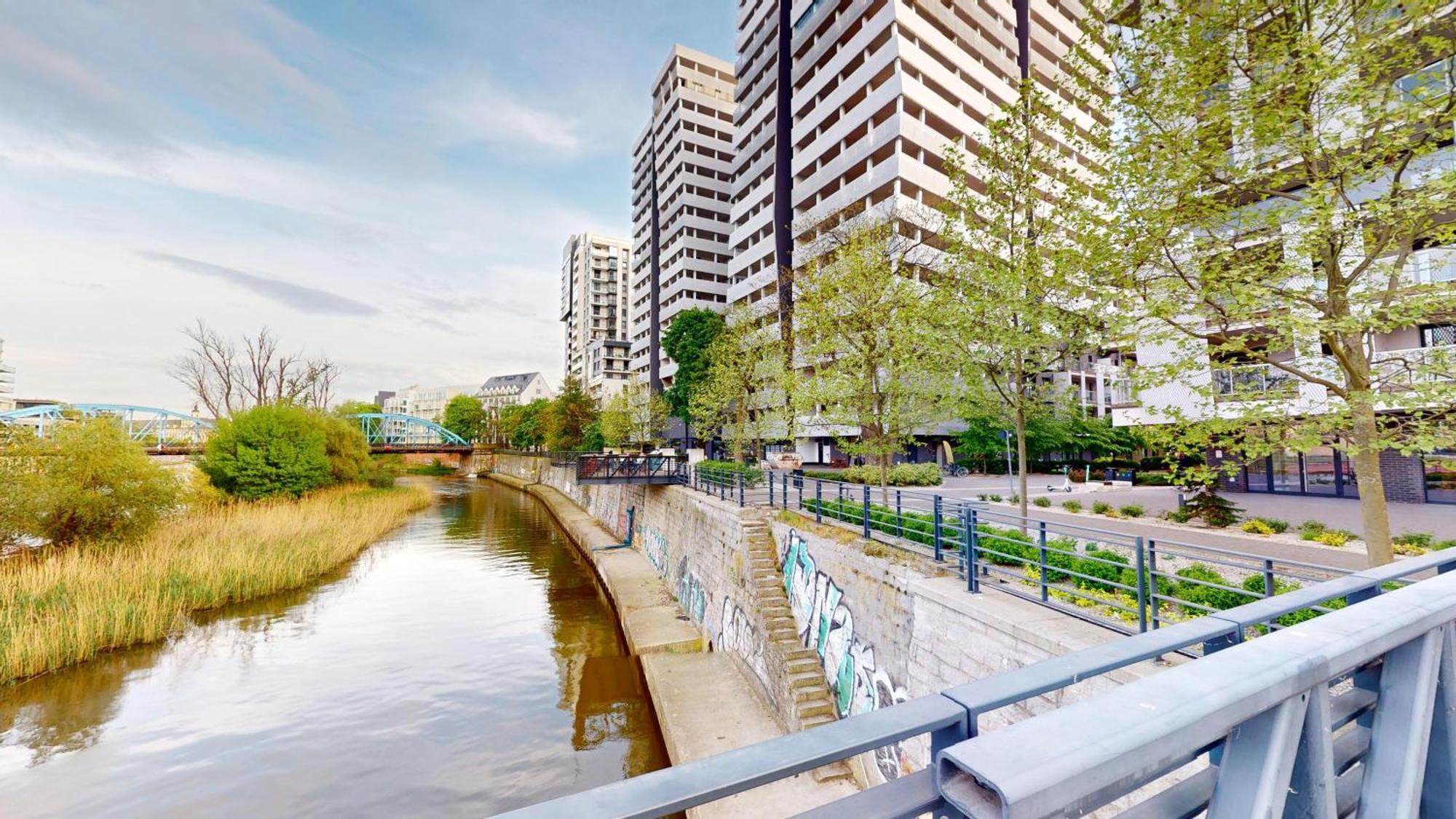 Family House By The River Odra -Panoramic Terrace - 3Room Apartment With 2 Separate Bedrooms And 2 Balconies By Wroapart-Pl- Perfect For Family & Business Stays Wroclaw Ngoại thất bức ảnh